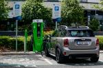 Mini Cooper S E Countryman ALL4 2017 года (UK)